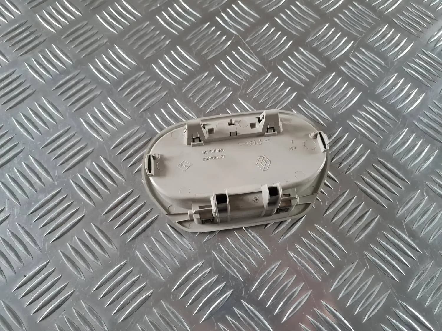 Вещевой отсек в потолке RENAULT SCENIC III 2011 - foto 3