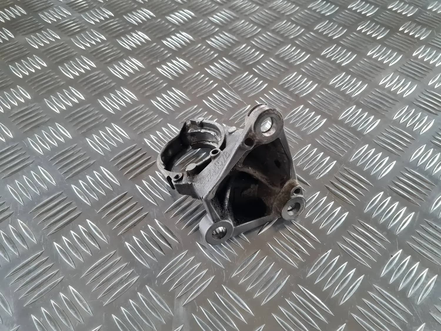 Кронштейн передней полуоси RENAULT SCENIC III 2011 - foto 5