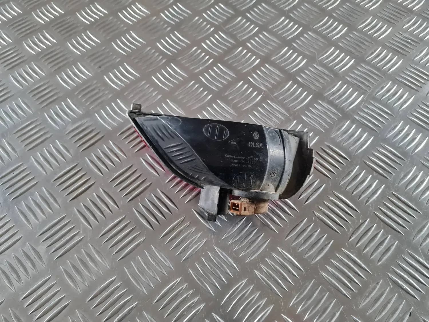 Противотуманка задняя левая RENAULT SCENIC III 2011 - foto 2