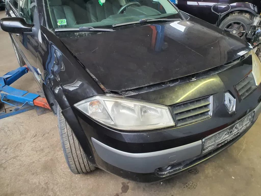 Фото разобранного автомобиля 2