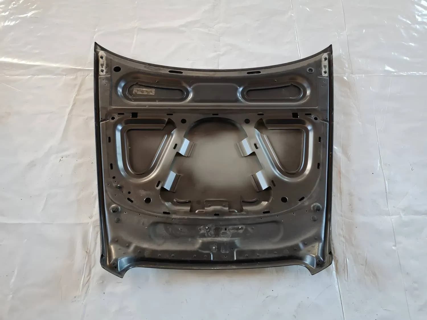 Капот AUDI A6 2008 - foto 4