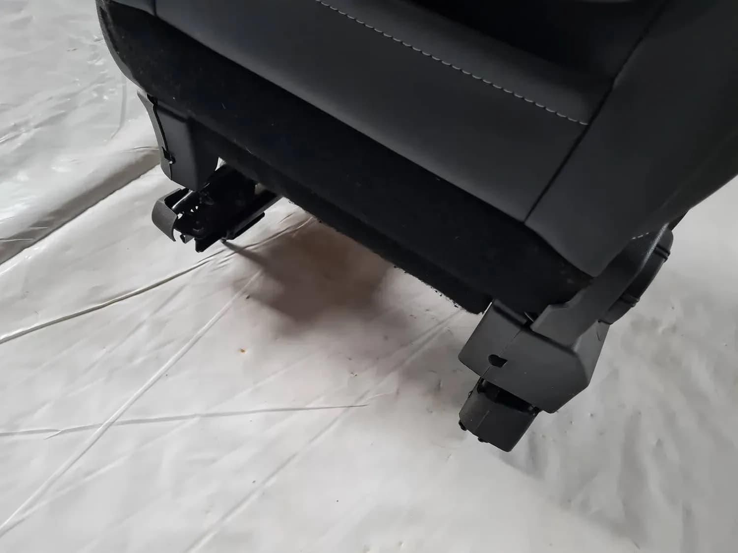 Сиденье переднее правое RENAULT SCENIC III 2011 - foto 2