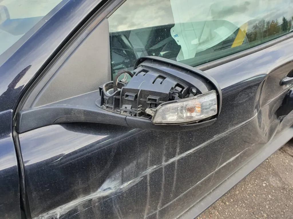 Задняя пружина VOLVO C30 2008 BLACK - foto 8