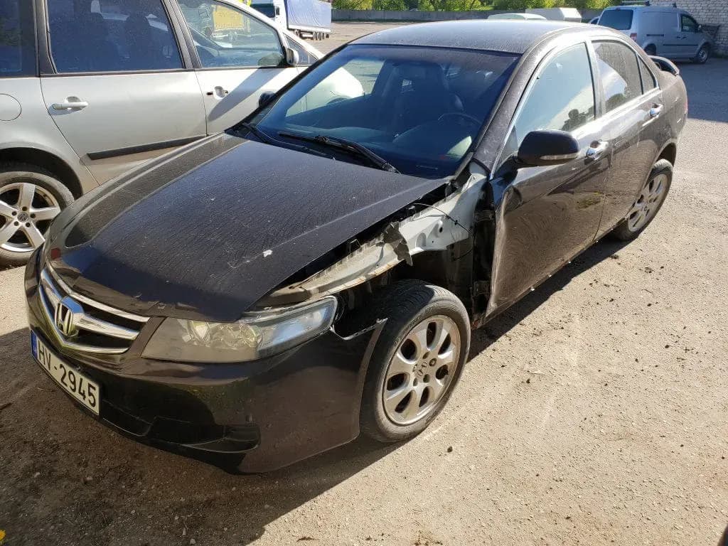 Фото разобранного автомобиля 1