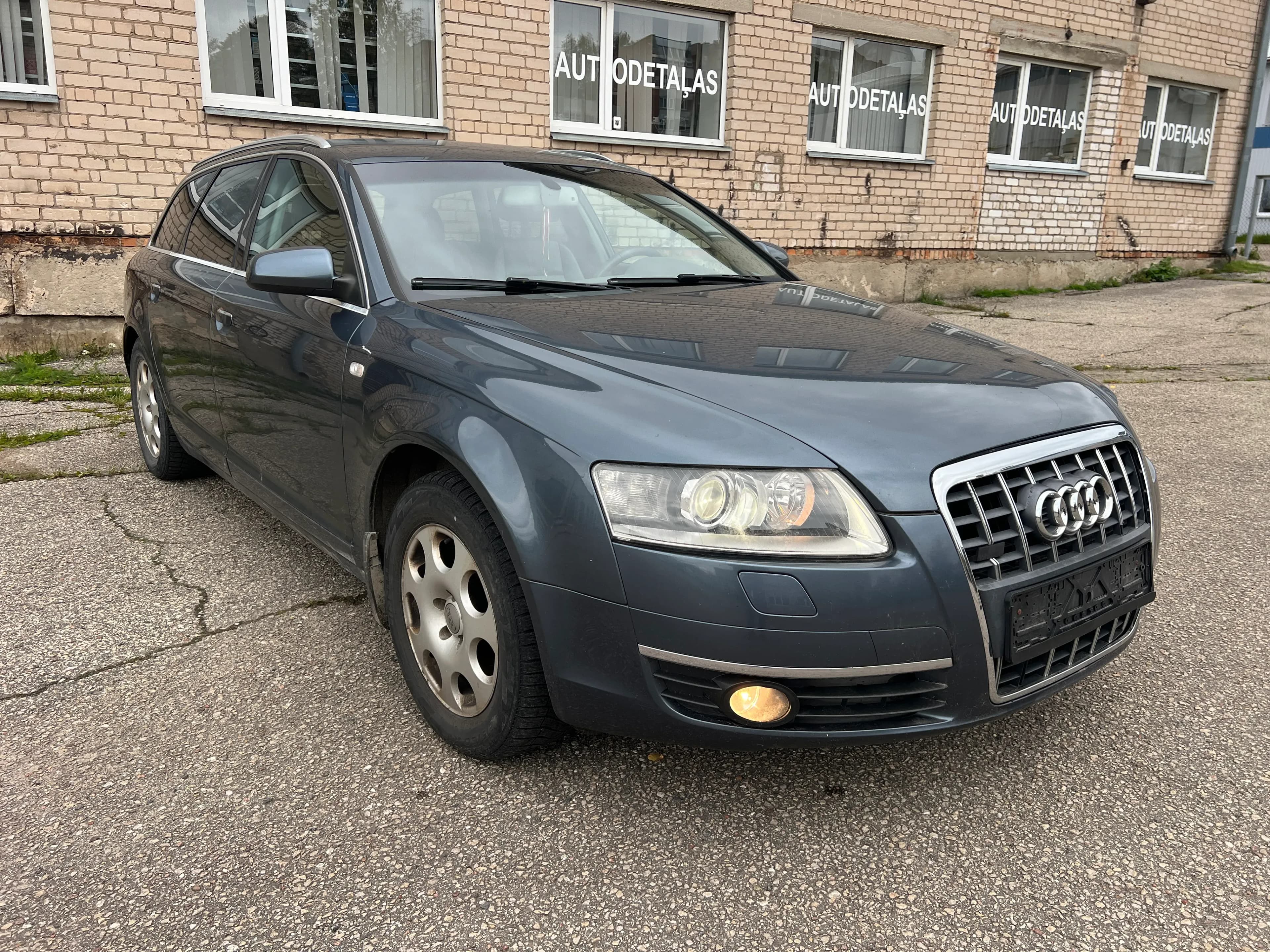 Фото разобранного автомобиля 4