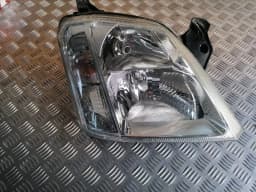 Передний правый фонарь OPEL MERIVA 2005