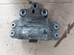 Подушка двигателя VW PASSAT 2007 UNIVERSAL SILVER