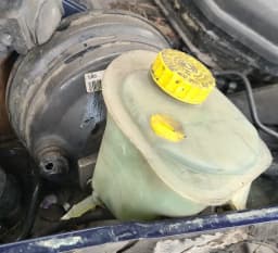 Бачок тормозной жидкости VW PASSAT 2000 BLUE
