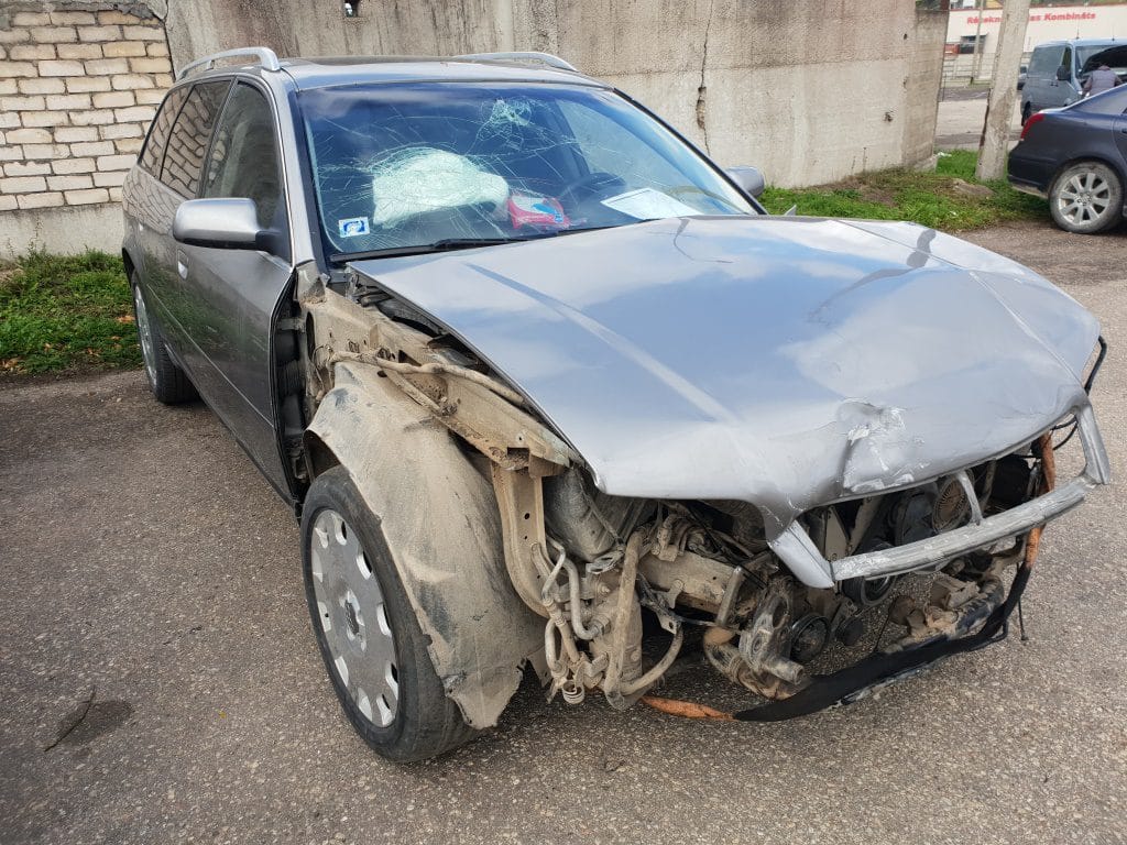 AUDI A6 AVANT 2003 11