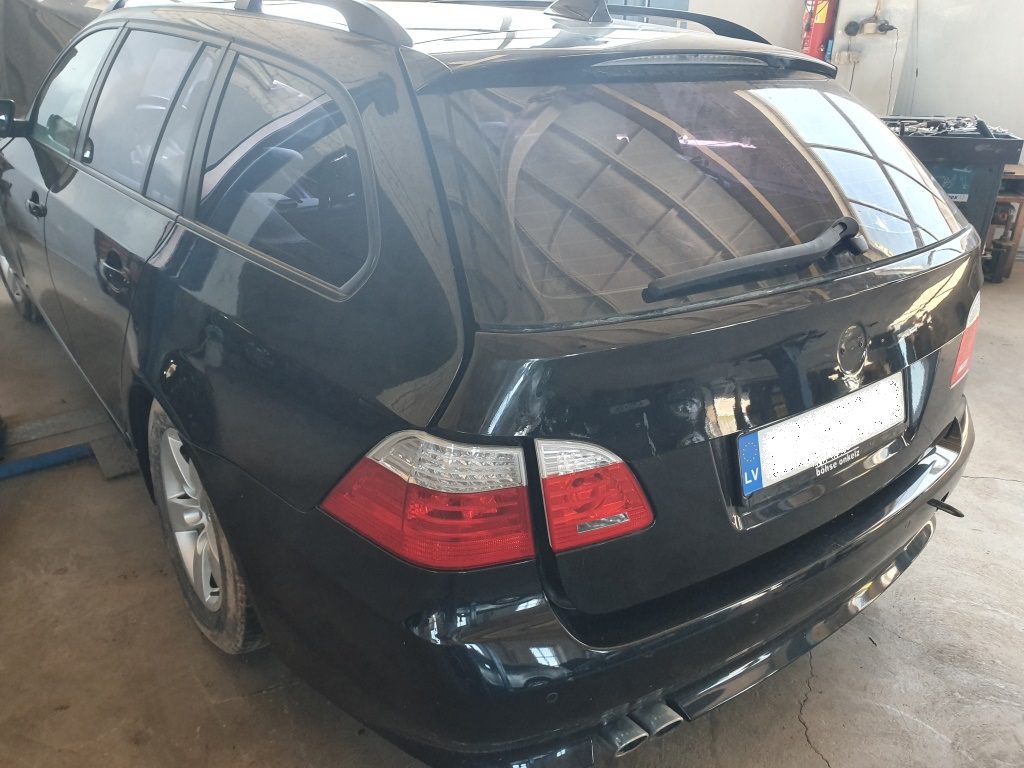 BMW 525D E61 2007 TOURING BLACK 67