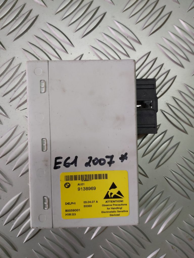 Elektroniskais modulis priekš BMW 525D E61 2007 TOURING BLACK 1 Elektroniskais modulis priekš BMW 525D E61 2007 TOURING BLACK