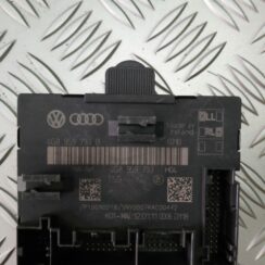 Priekšējo kreiso durvju vadības bloks priekš AUDI A7 2011 SPORTBACK