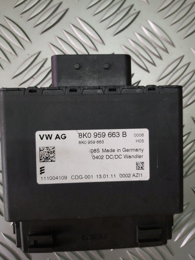 Sprieguma stabilizācijas bloks priekš ŠKODA FABIA 2003 1 Sprieguma stabilizācijas bloks priekš ŠKODA FABIA 2003