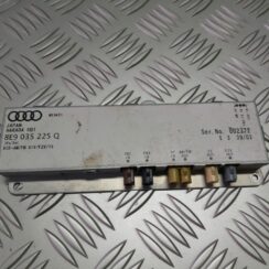 Antenas pastiprinātāja bloks priekš AUDI A4 AVANT 2004