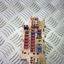 Drošinātāju bloks priekš NISSAN X-TRAIL 2008