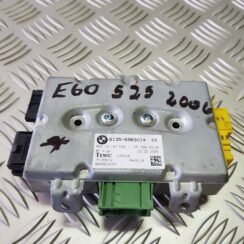 Priekšējo labo durvju vadības bloks priekš BMW 525 E60 2006 BLACK