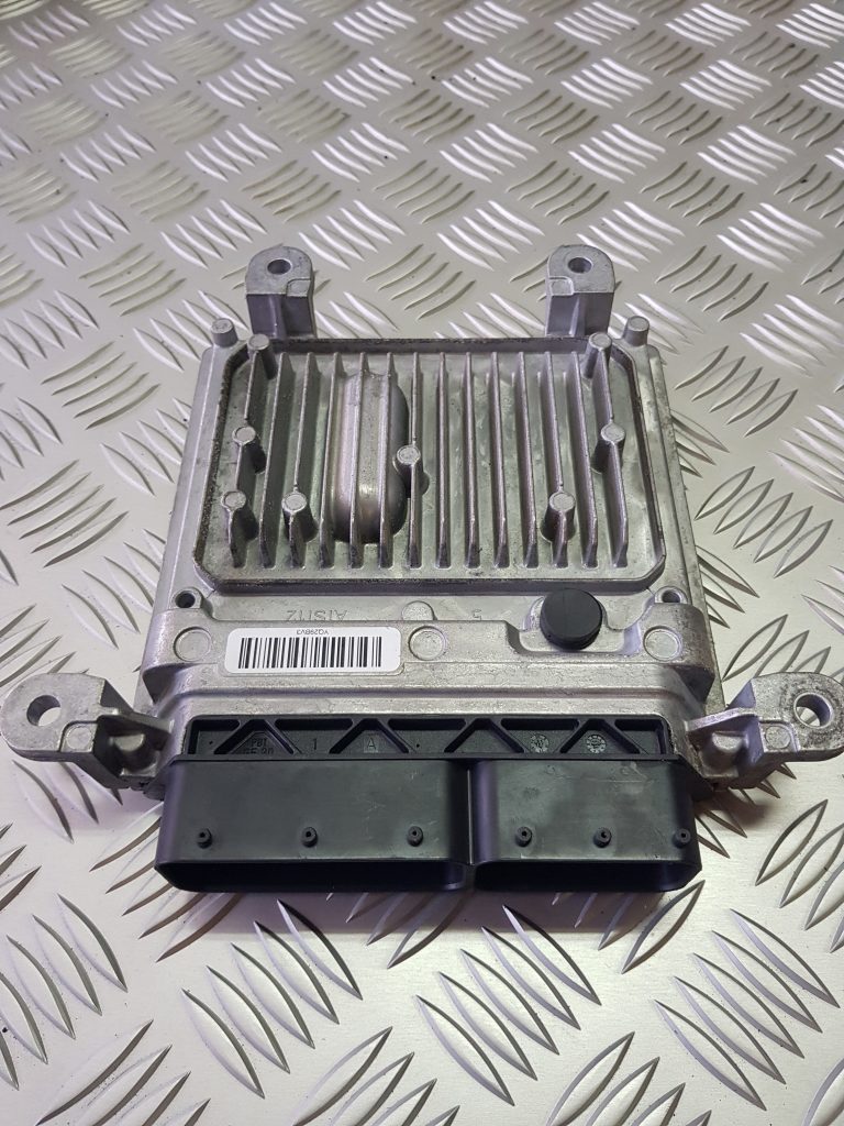 Dzinēja vadības bloks priekš BMW 525D E61 2007 TOURING BLACK 2 Dzinēja vadības bloks priekš BMW 525D E61 2007 TOURING BLACK