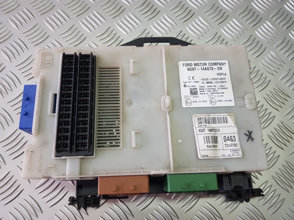 Drošinātāju relejas kaste priekš FORD GALAXY 2007 1 Drošinātāju relejas kaste priekš FORD GALAXY 2007