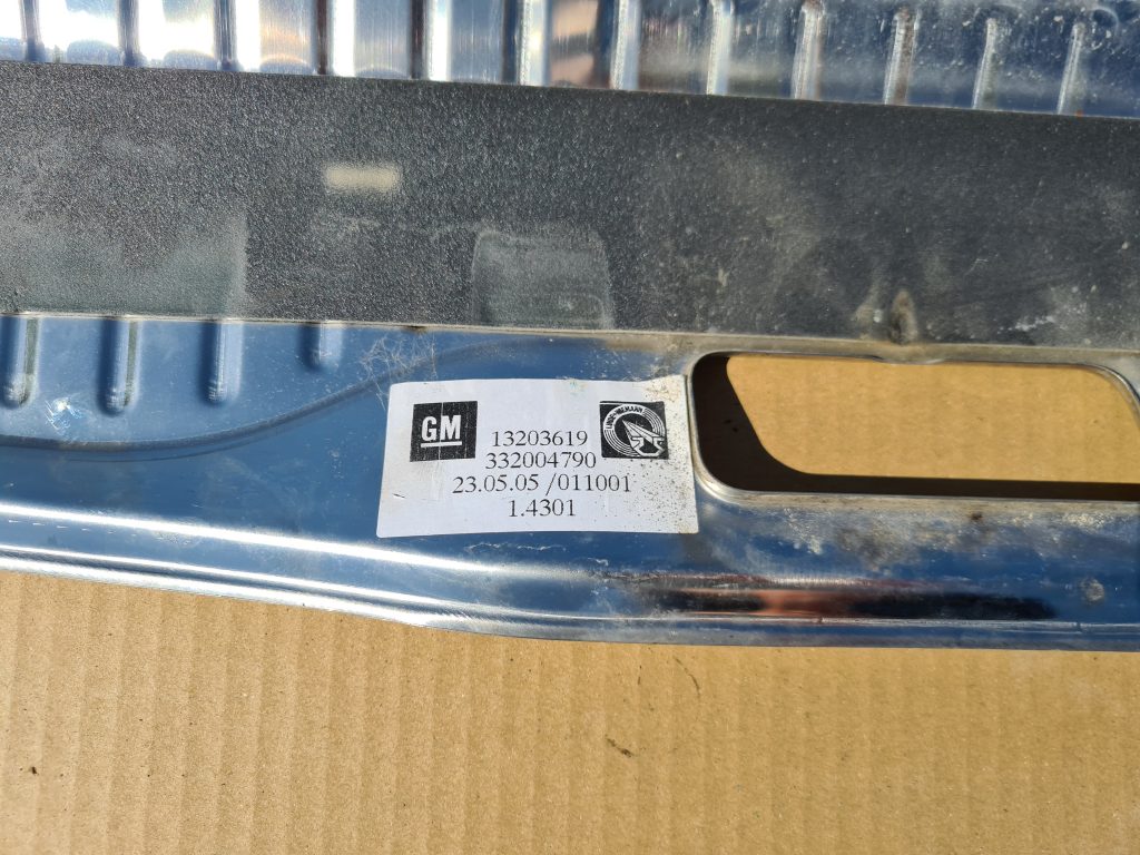 Bagažnieka nodalījuma sliekšņa uzlika priekš OPEL ASTRA H 2005 GREEN 3 Bagažnieka nodalījuma sliekšņa uzlika priekš OPEL ASTRA H 2005 GREEN