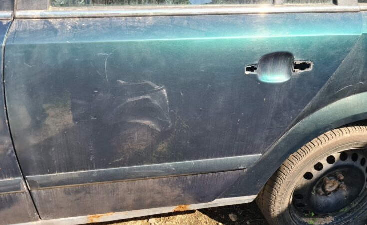 Aizmugurējās kreisās durvis priekš OPEL ASTRA H 2005 GREEN