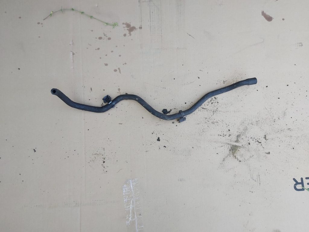 Kartera ventilācijas caurule priekš RENAULT ESPACE IV 2006 1 Kartera ventilācijas caurule priekš RENAULT ESPACE IV 2006