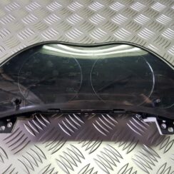 Spidometrs priekš TOYOTA AVENSIS 2004