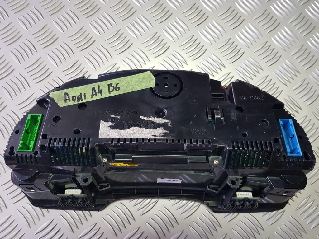 Spidometrs priekš AUDI A4 2003 2 Spidometrs priekš AUDI A4 2003