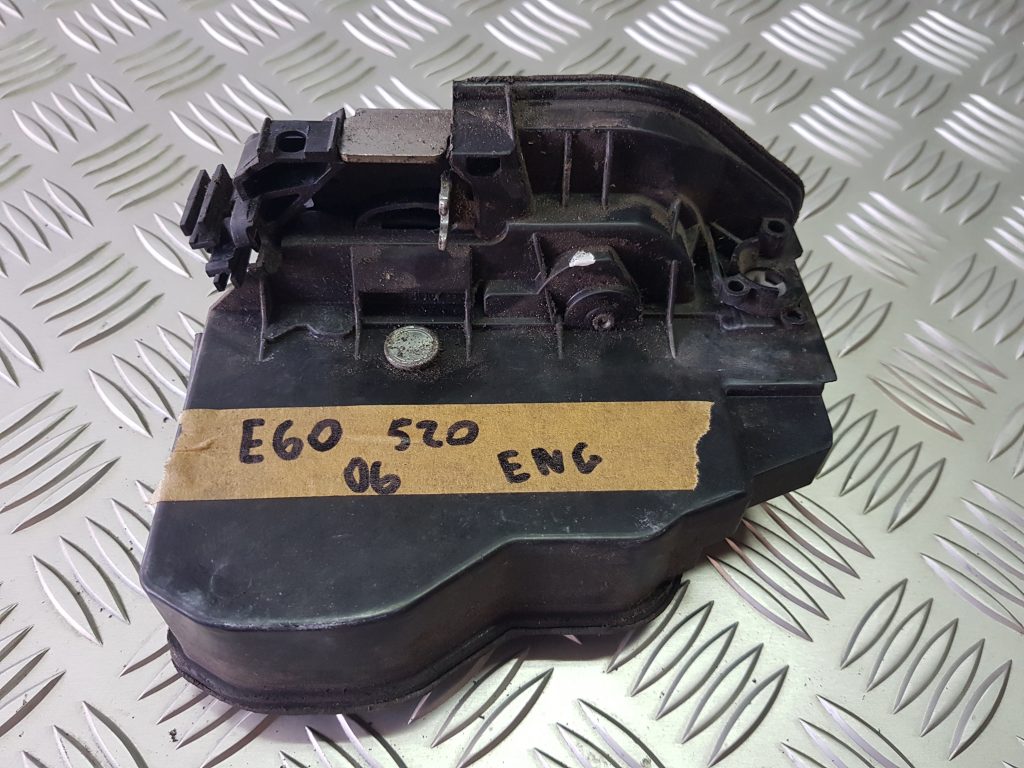 Priekšējo labo durvju slēdzene priekš BMW 520D E60 2006 ENG. 1 Priekšējo labo durvju slēdzene priekš BMW 520D E60 2006 ENG.