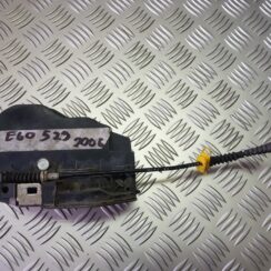 Priekšējo kreiso durvju slēdzene priekš BMW 525 E60 2006 BLACK