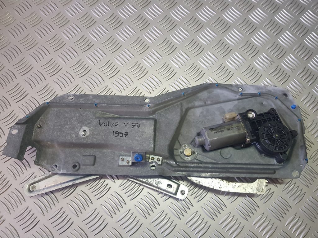 Stikla pacelšanas mehānisms aizmugurējais labais priekš VOLVO V70 1997 1 Stikla pacelšanas mehānisms aizmugurējais labais priekš VOLVO V70 1997