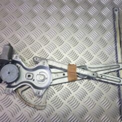 Stikla pacelšanas mehānisms priekšējais kreisais priekš TOYOTA VERSO 2012