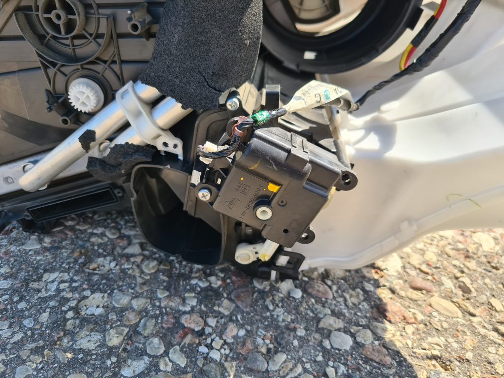 Salona sildītājs priekš NISSAN X-TRAIL 2008 4 Salona sildītājs priekš NISSAN X-TRAIL 2008