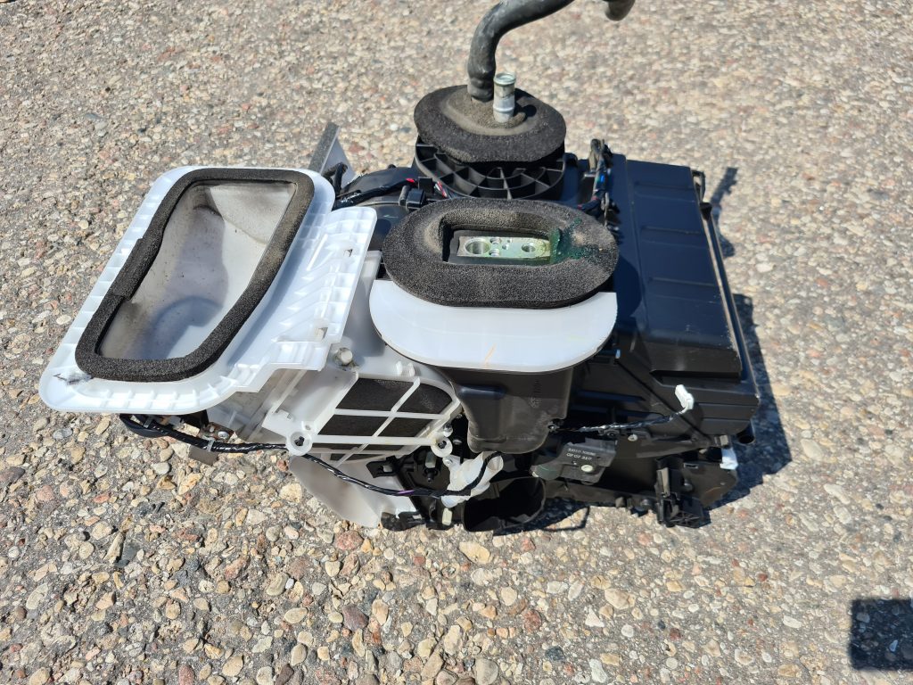 Salona sildītājs priekš NISSAN X-TRAIL 2008 3 Salona sildītājs priekš NISSAN X-TRAIL 2008