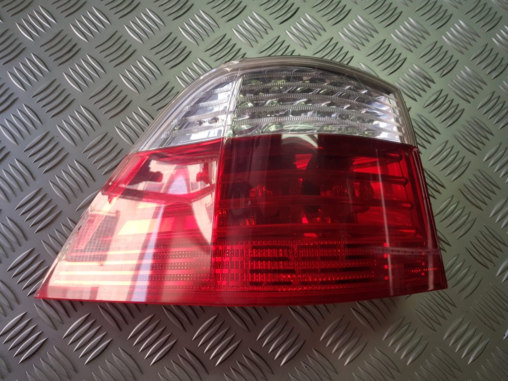 Aizmugurējais kreisais lukturis priekš BMW 530D E61 2006 TOURING TITANSILVER 1 Aizmugurējais kreisais lukturis priekš BMW 530D E61 2006 TOURING TITANSILVER