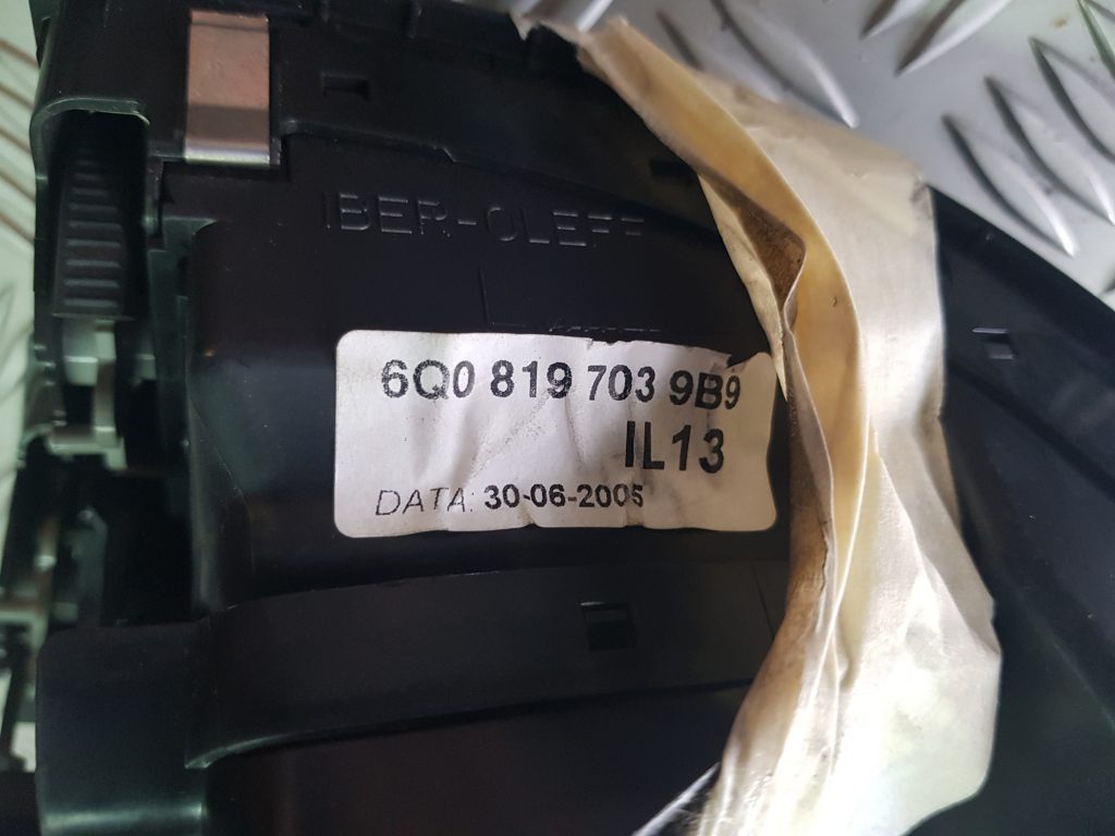 Mērinstrumentu paneļa gaisa vads, pa kreisi priekš VW POLO 2005 2 Mērinstrumentu paneļa gaisa vads, pa kreisi priekš VW POLO 2005