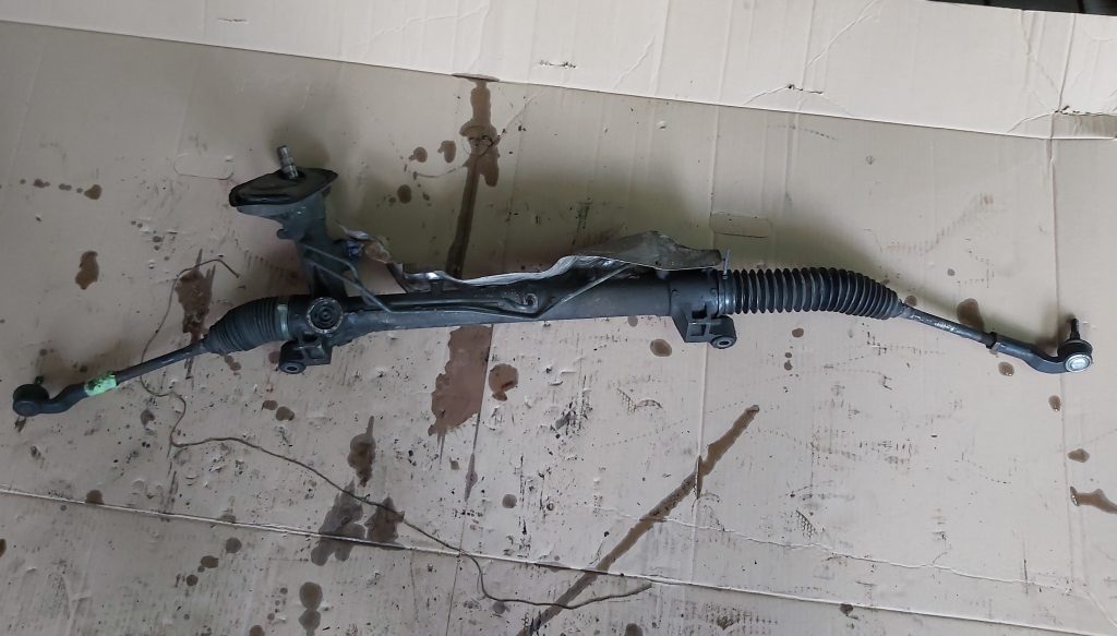 Stūres mehānisms priekš VOLVO C30 2008 BLACK 1 Stūres mehānisms priekš VOLVO C30 2008 BLACK