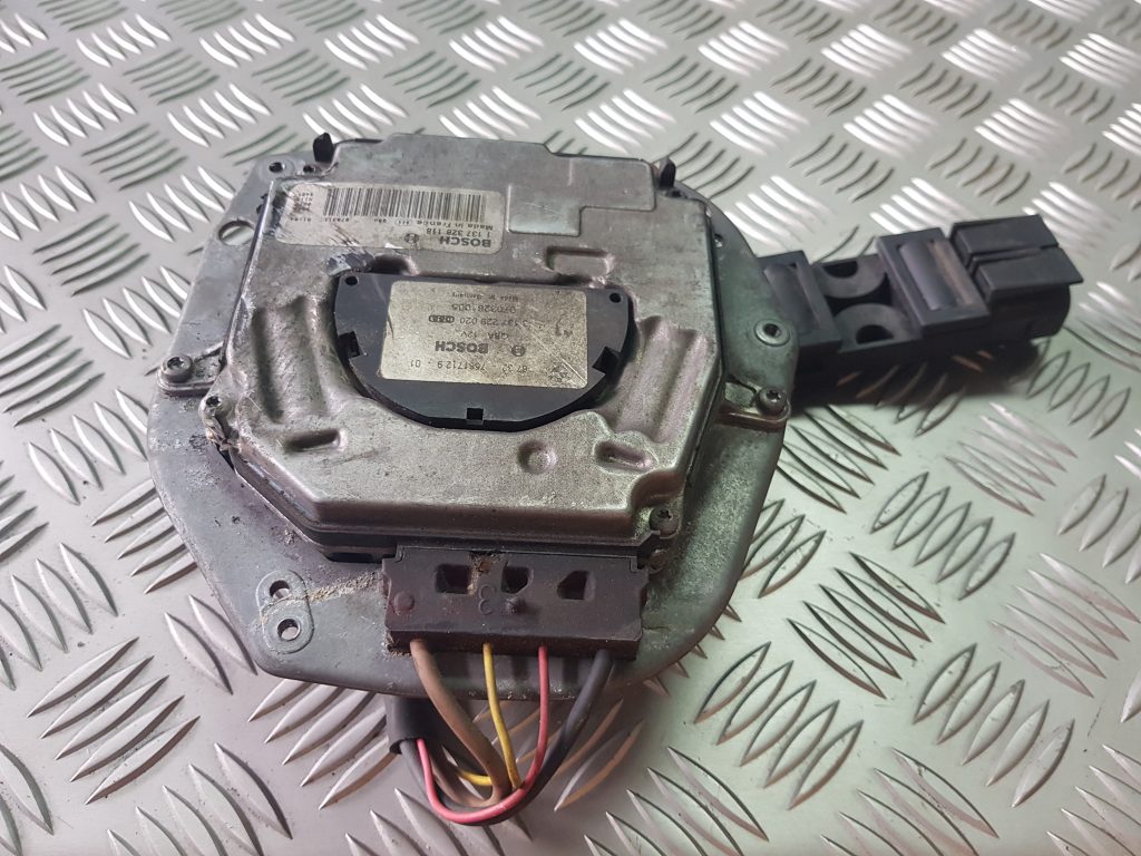 Dzesēšanas radiatora ventilators priekš BMW 525D E61 2007 TOURING BLACK 3 Dzesēšanas radiatora ventilators priekš BMW 525D E61 2007 TOURING BLACK