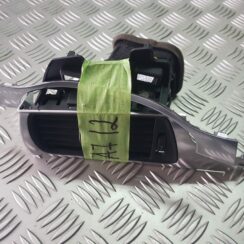 Mērinstrumentu paneļa gaisa vads, pa kreisi priekš AUDI A7 2011 SPORTBACK