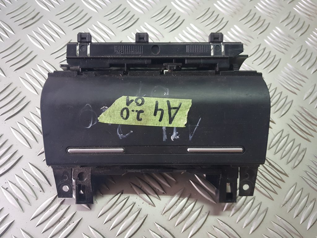 Pelnu trauks priekš AUDI A4 2001 1 Pelnu trauks priekš AUDI A4 2001