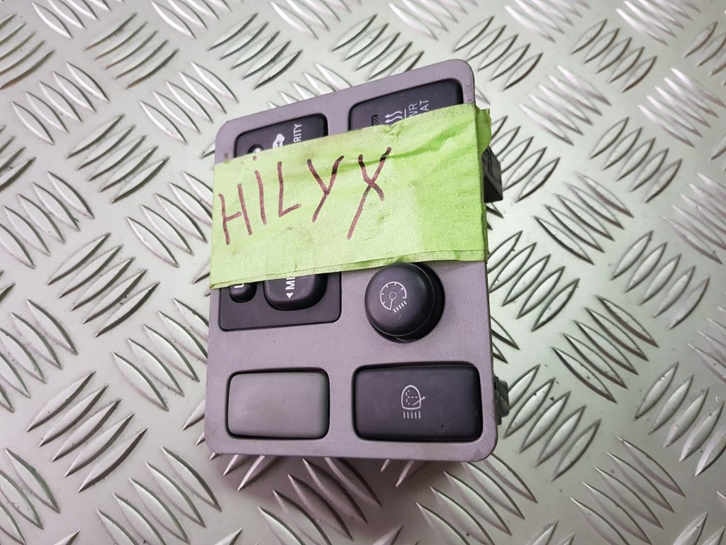 Mērinstrumentu paneļa pārslēgšanas pogas priekš TOYOTA HILUX 2009 1 Mērinstrumentu paneļa pārslēgšanas pogas priekš TOYOTA HILUX 2009