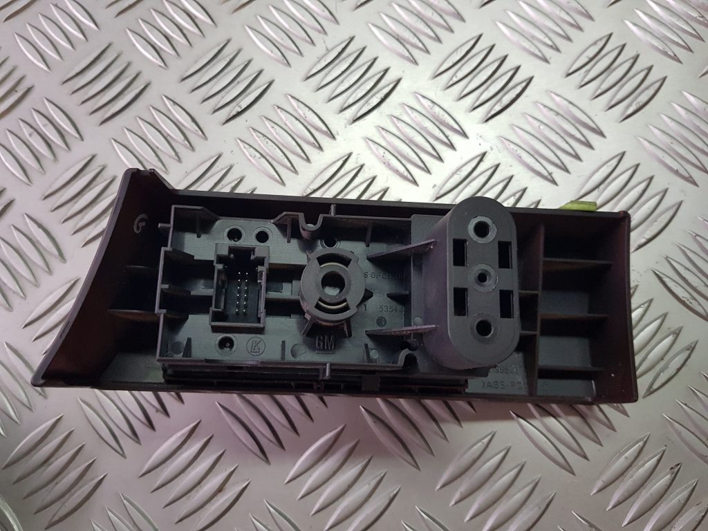 Gaismas slēdzis priekš OPEL ASTRA H STATION WAGON 2007 2 Gaismas slēdzis priekš OPEL ASTRA H STATION WAGON 2007