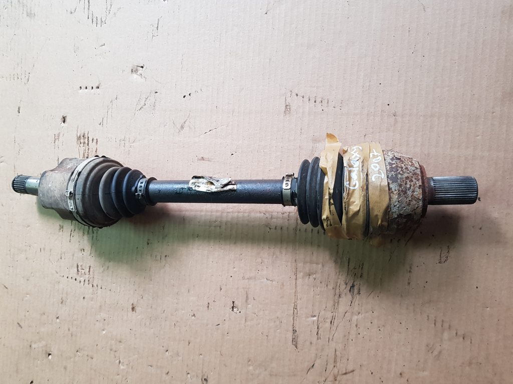 Pusass priekšējā kreisā priekš FORD GALAXY 2007 1 Pusass priekšējā kreisā priekš FORD GALAXY 2007