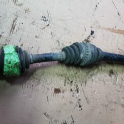 Pusass priekšēja labā priekš VOLVO V70 1997