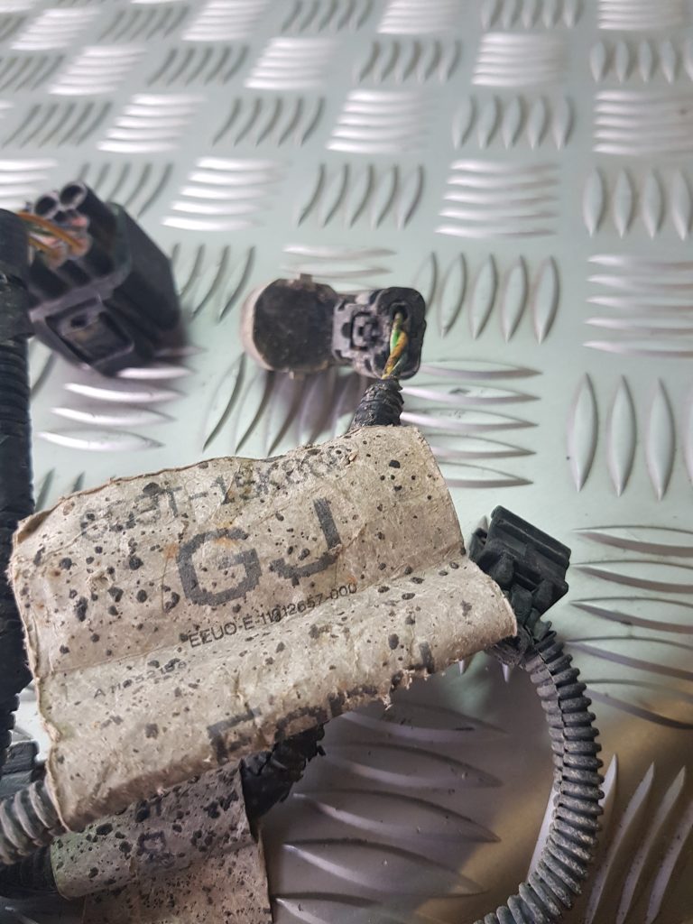 Parkošanās devējs priekš FORD GALAXY 2007 2 Parkošanās devējs priekš FORD GALAXY 2007