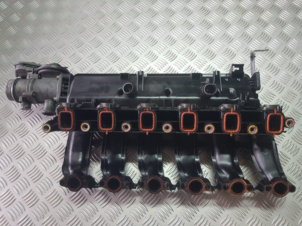 Ieplūdes kolektors priekš BMW 530D E61 2006 TOURING TITANSILVER 2 Ieplūdes kolektors priekš BMW 530D E61 2006 TOURING TITANSILVER