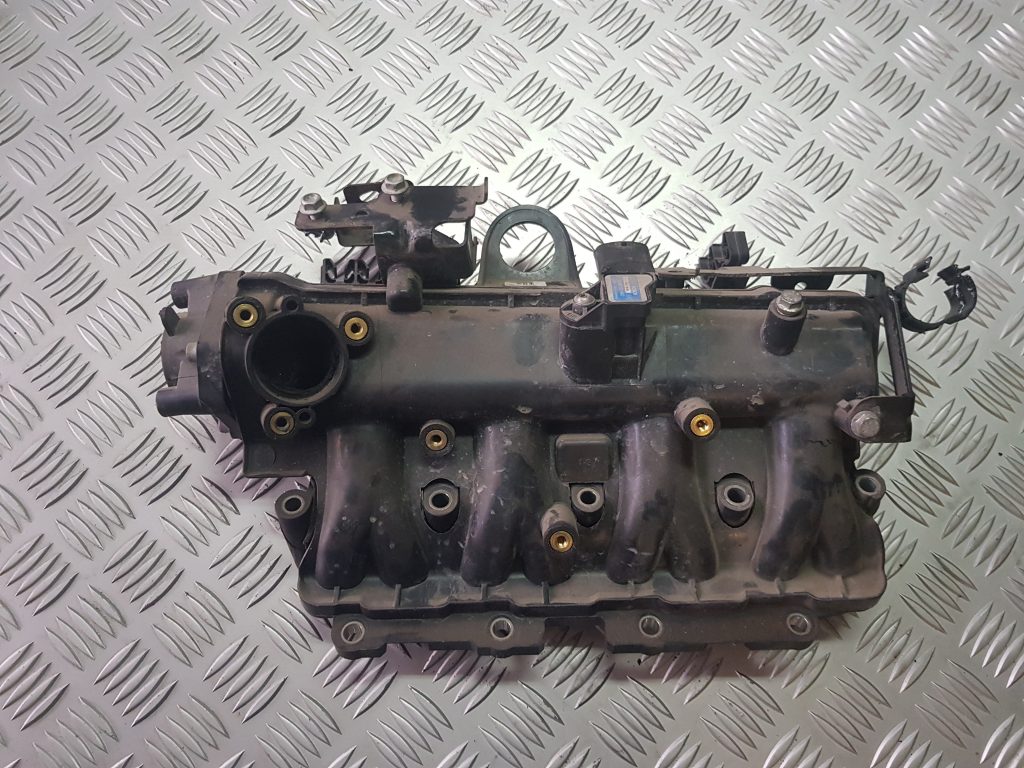 Ieplūdes kolektors priekš OPEL ASTRA J 2011 1 Ieplūdes kolektors priekš OPEL ASTRA J 2011