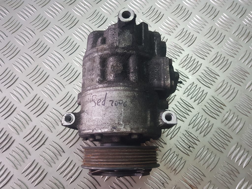 Gaisa kondicioniera kompresors priekš VW PASSAT B6 2008 ANGL. 1 Gaisa kondicioniera kompresors priekš VW PASSAT B6 2008 ANGL.