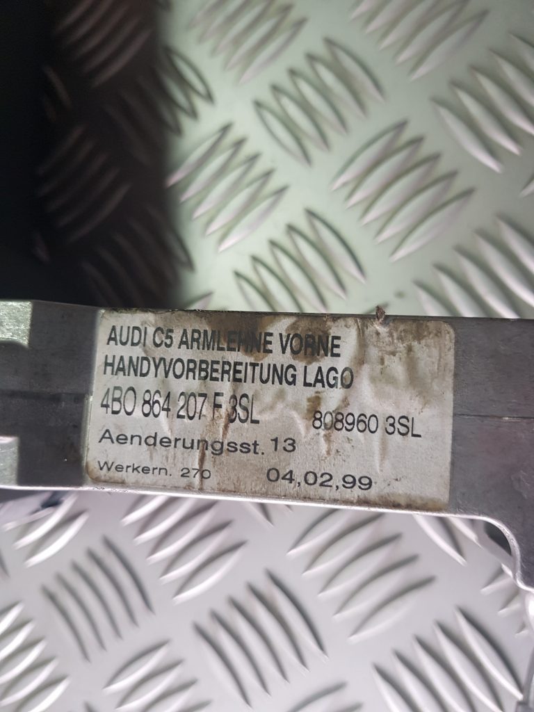 Roku balsts priekš AUDI A6 1998 2 Roku balsts priekš AUDI A6 1998