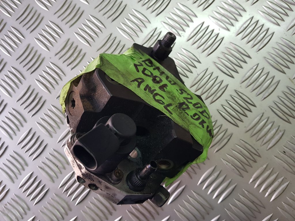 Vakuuma sūknis priekš BMW 520D E60 2006 ENG. 2 Vakuuma sūknis priekš BMW 520D E60 2006 ENG.