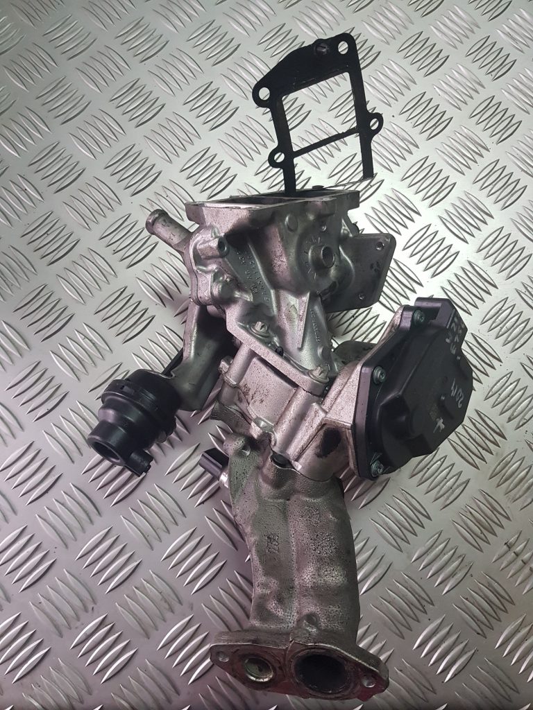 EGR vārsts priekš MERCEDES BENZ E250 W212 2014 2 EGR vārsts priekš MERCEDES BENZ E250 W212 2014